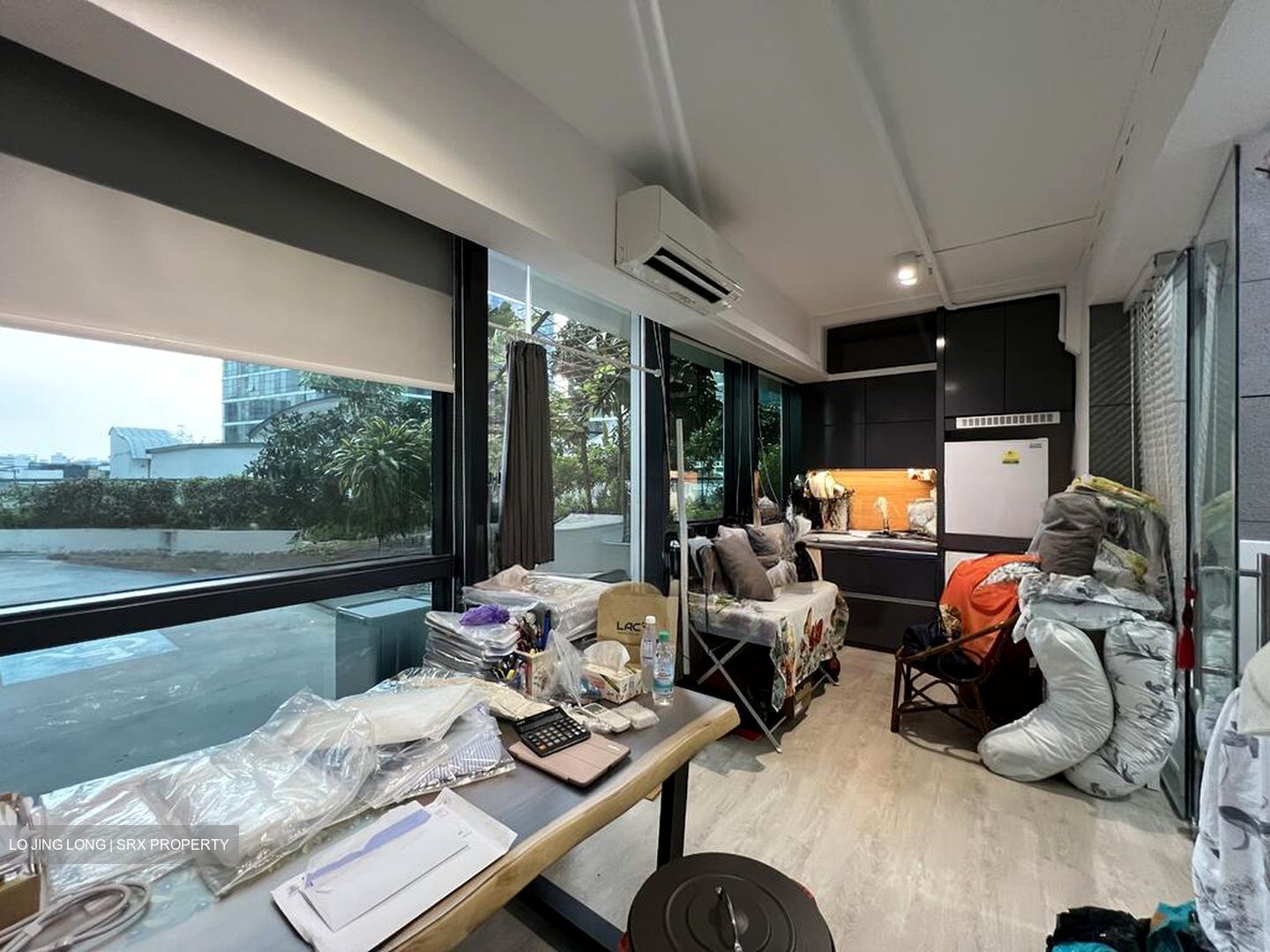 Oxley Bizhub (D14), Factory #567431721
